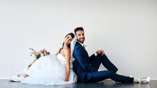 電話占いで結婚相談が当たる占い師20選！運命の人や結婚時期が的中する先生の評判は？