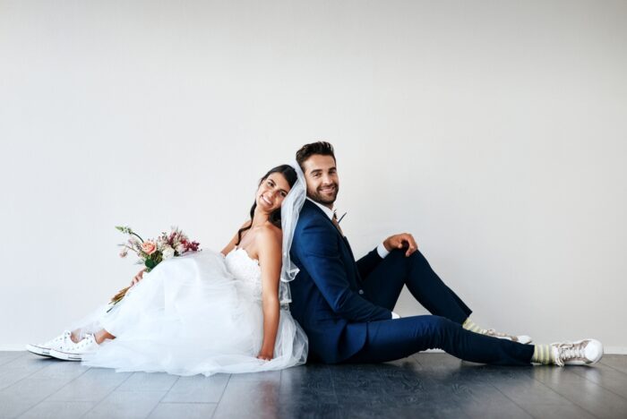 電話占いで結婚相談が当たる占い師20選！運命の人や結婚時期が的中する先生の評判は？