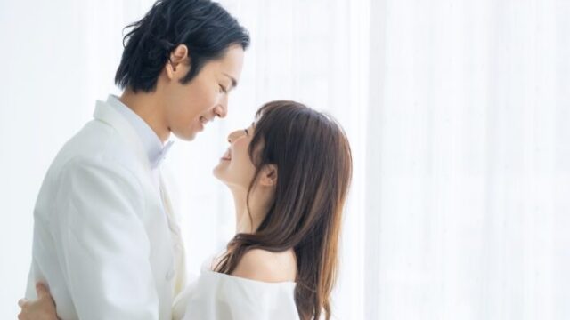 付き合ってないのにハグする男性心理とは？男が抱きつきたいと思う瞬間や本音！